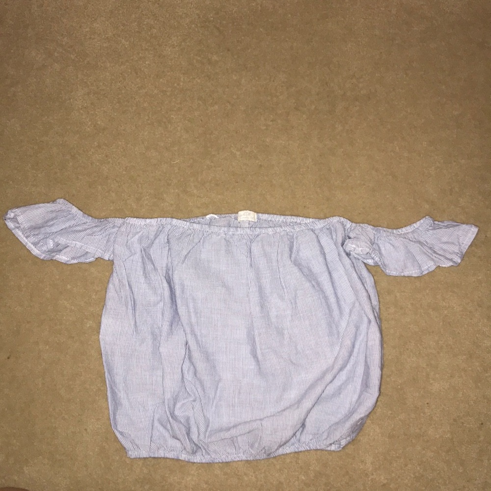 Off he shoulder top